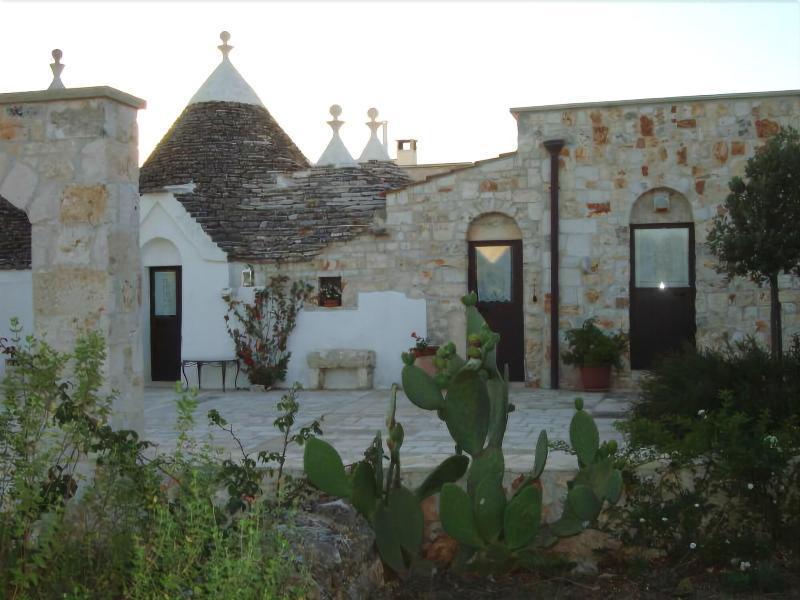 Fontana Vecchia B&B Кастеллана-Гротте Экстерьер фото