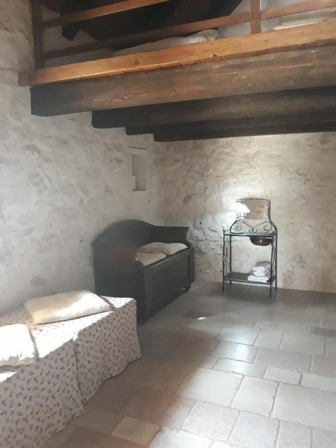 Fontana Vecchia B&B Кастеллана-Гротте Экстерьер фото