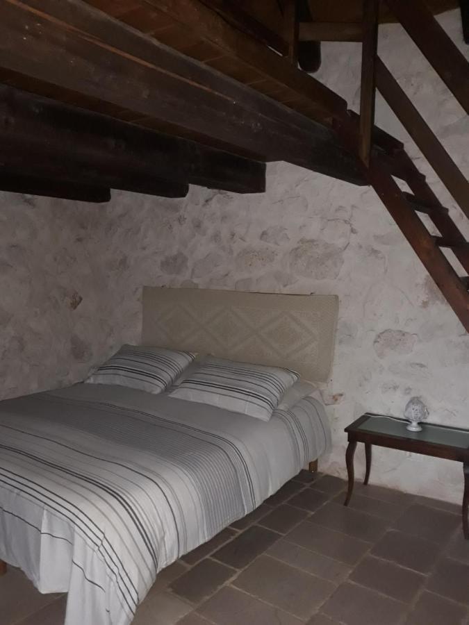 Fontana Vecchia B&B Кастеллана-Гротте Экстерьер фото